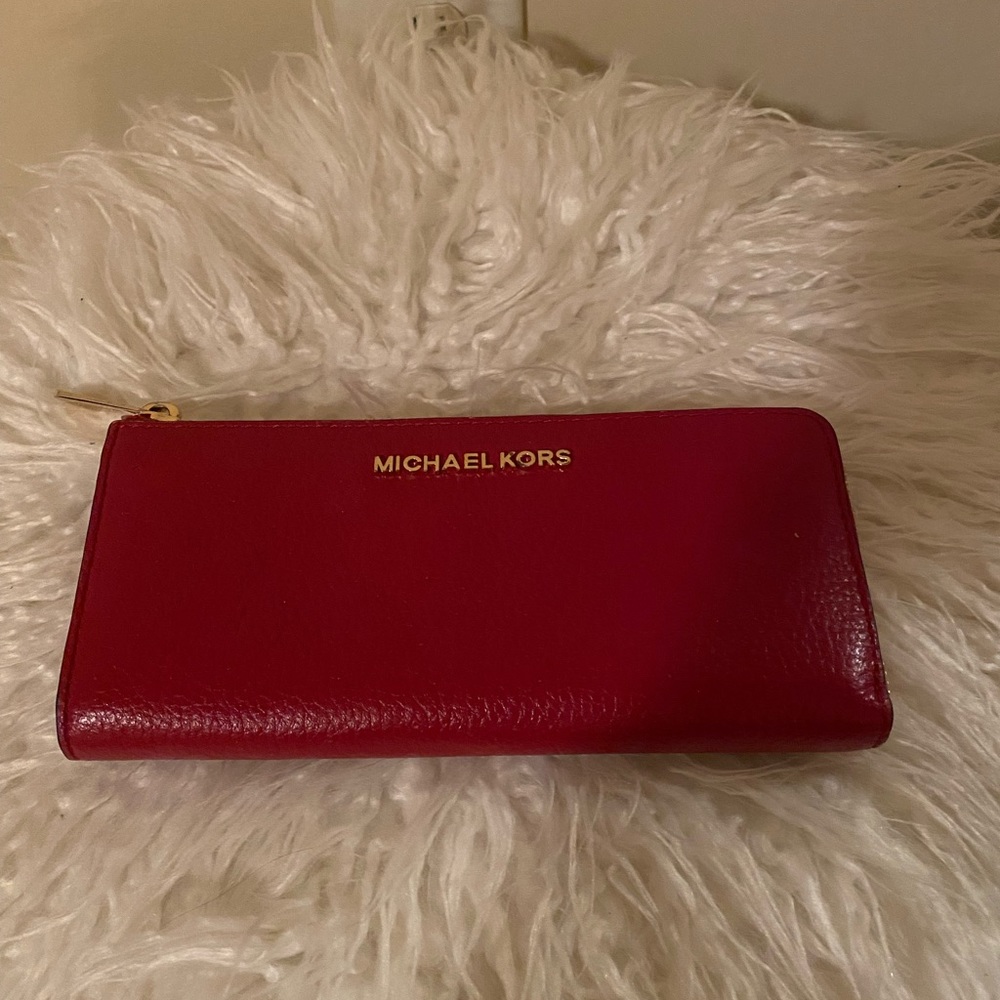 Micheal Kors wallet